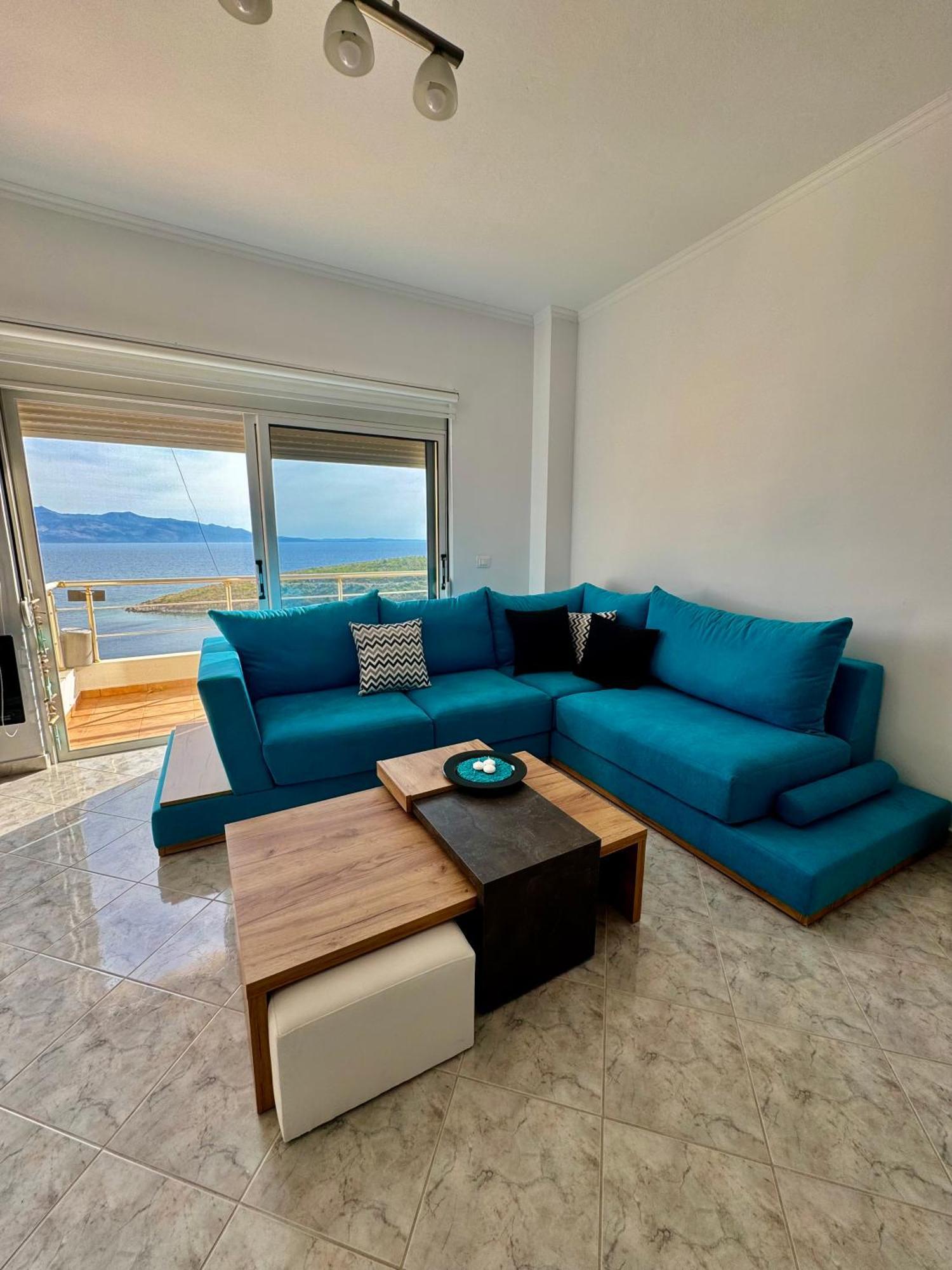 Comfy Blue Sarande Leilighet Eksteriør bilde