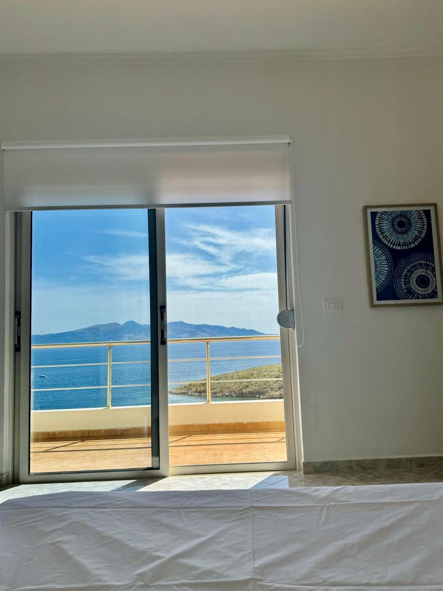 Comfy Blue Sarande Leilighet Eksteriør bilde